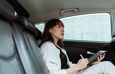 科技館應(yīng)用計(jì)算機(jī)技術(shù)論文